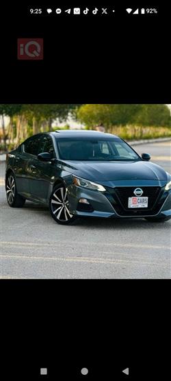 نيسان ألتيما